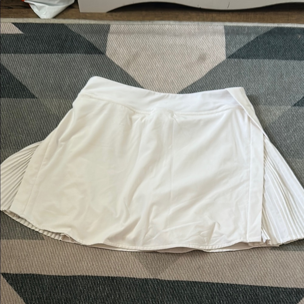 Lululemon Peek Pleat High-Rise Tennis
Skirt in White - Picture 9 of 9